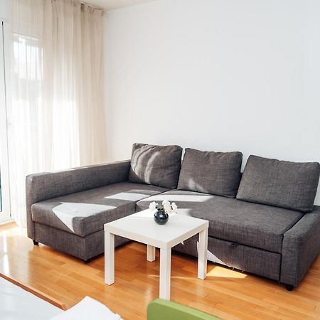 Crown Central Three Bedroom Apartment Belgrado Buitenkant foto