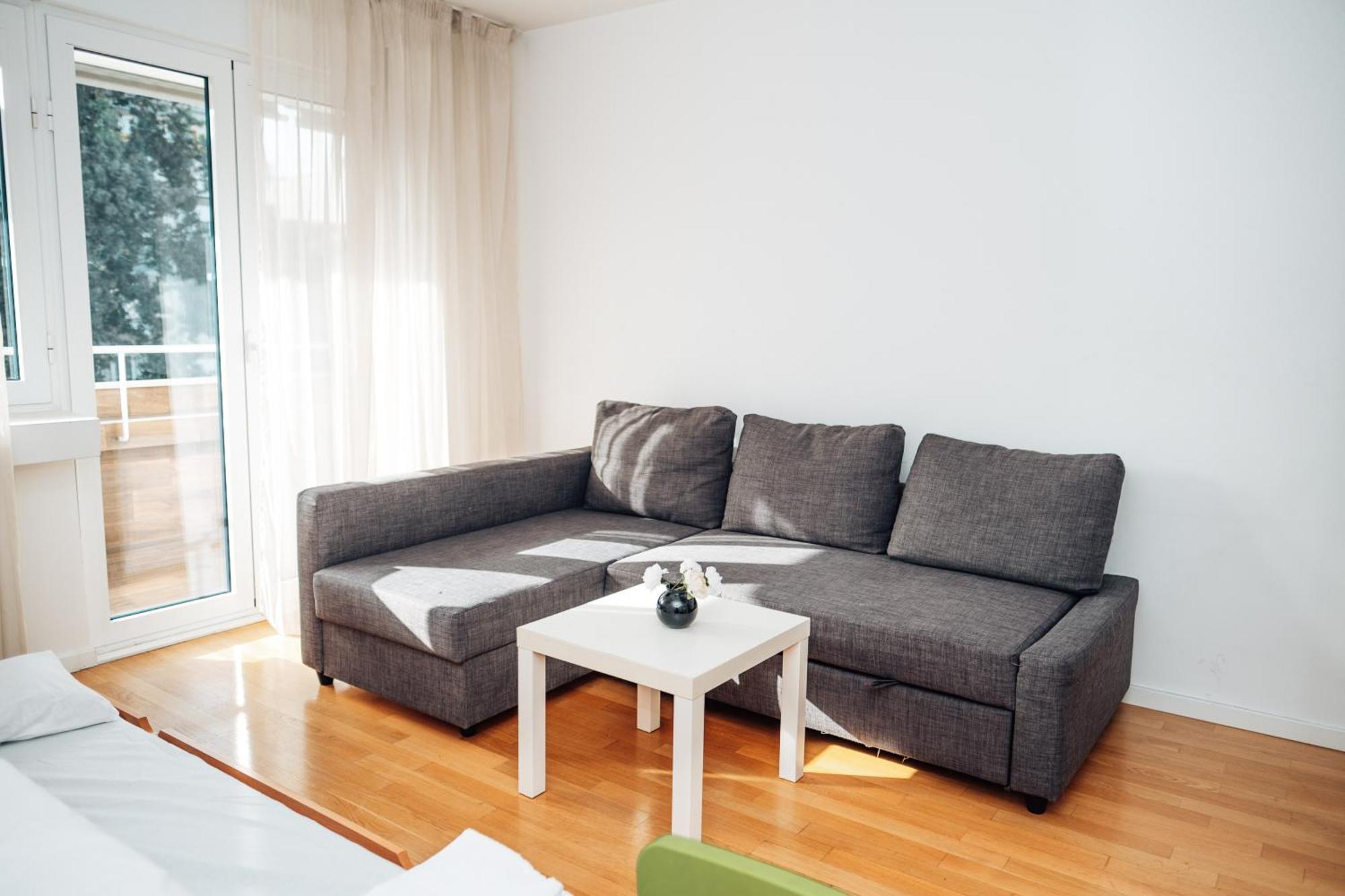 Crown Central Three Bedroom Apartment Belgrado Buitenkant foto